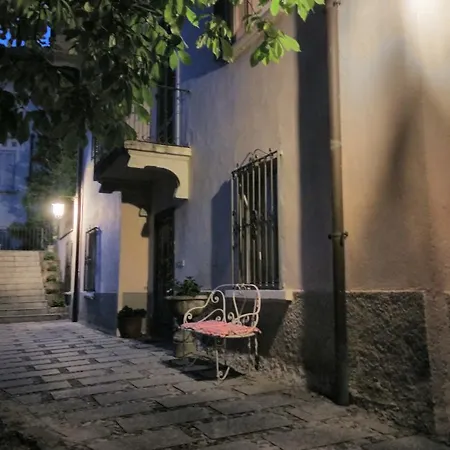 Le Camelie Nocleg ze śniadaniem