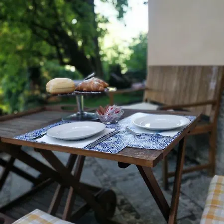 Bed & Breakfast Le Camelie Como